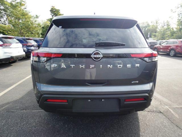 new 2024 Nissan Pathfinder car, priced at $40,480