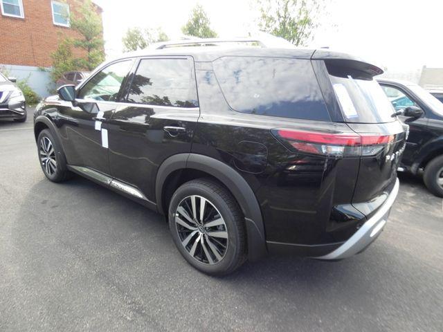 new 2024 Nissan Pathfinder car, priced at $54,300