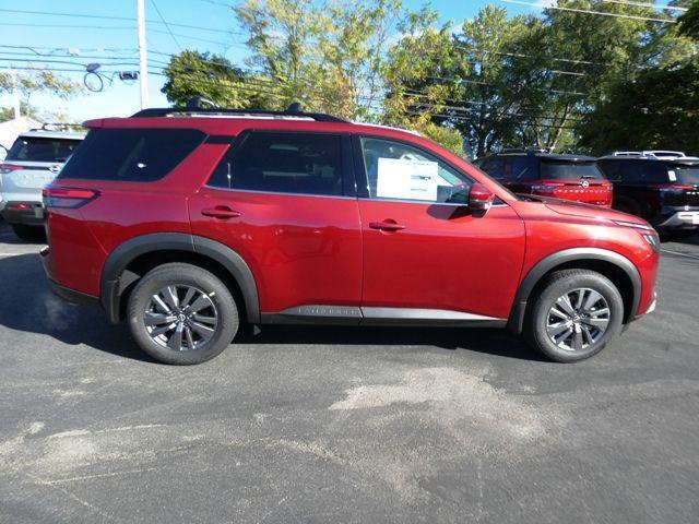 new 2024 Nissan Pathfinder car, priced at $44,135