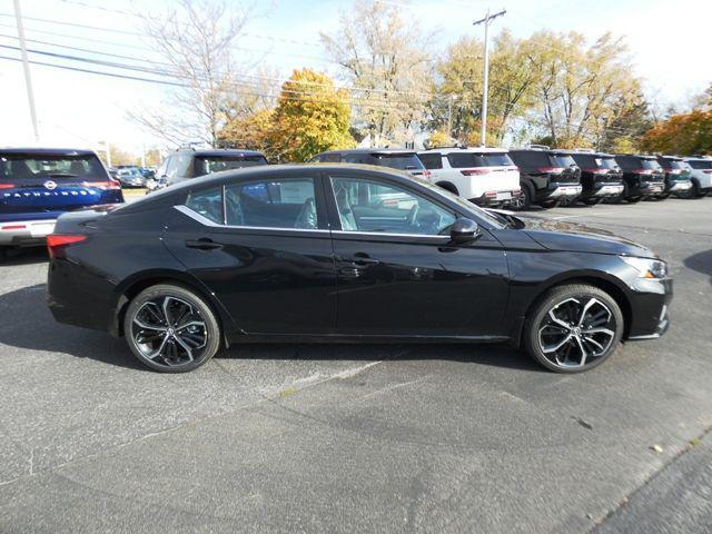 new 2025 Nissan Altima car, priced at $32,285