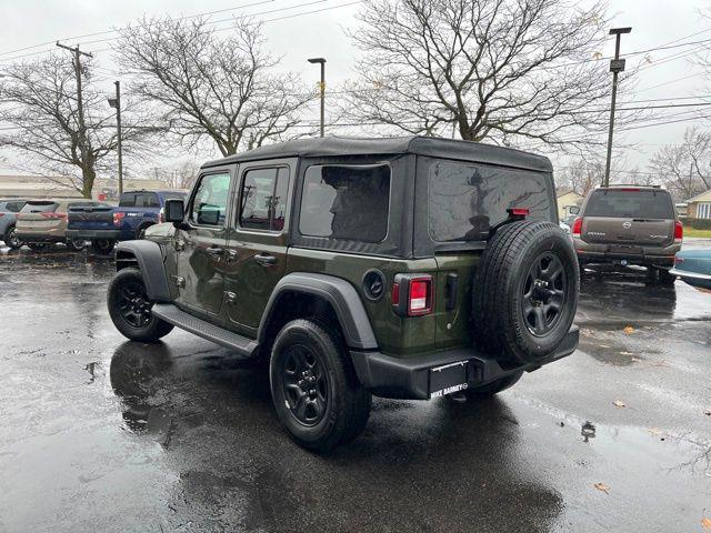 used 2022 Jeep Wrangler Unlimited car, priced at $27,432