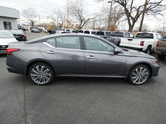 new 2025 Nissan Altima car, priced at $37,600