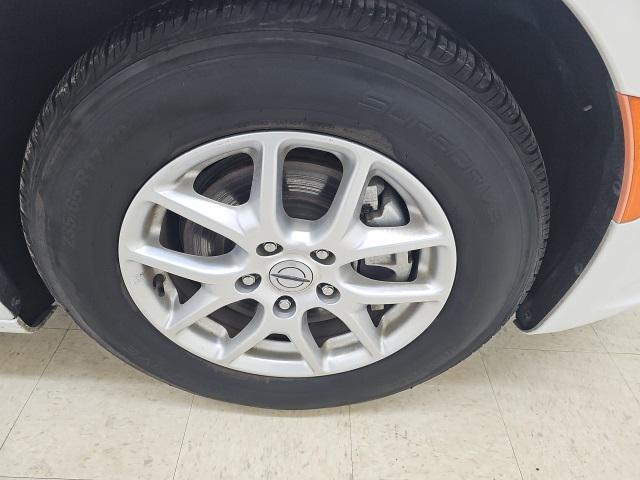 used 2023 Chrysler Pacifica car, priced at $23,882