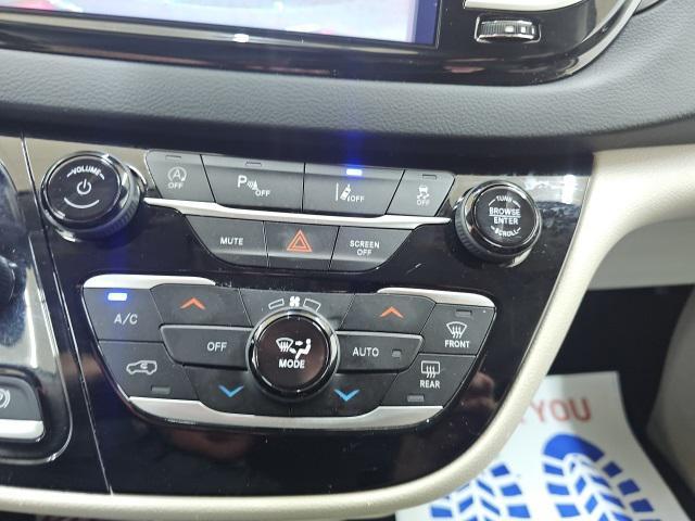 used 2023 Chrysler Pacifica car, priced at $22,468