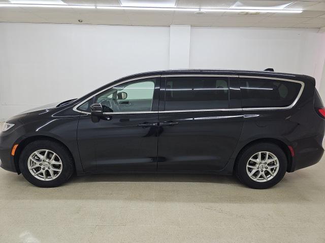 used 2023 Chrysler Pacifica car, priced at $22,468
