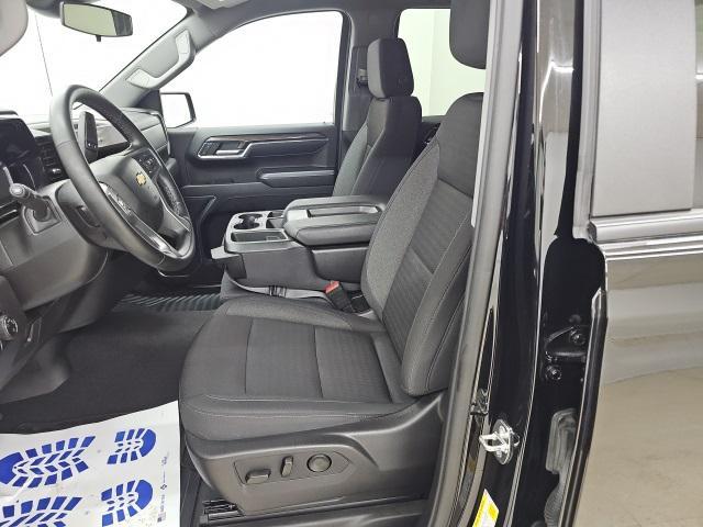 used 2024 Chevrolet Silverado 1500 car, priced at $38,609