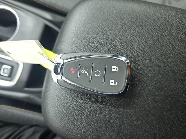 used 2023 Chevrolet Equinox car, priced at $20,987