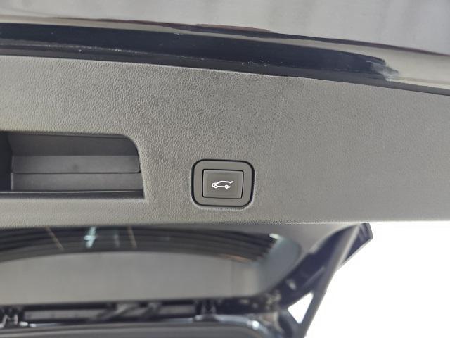 used 2025 Buick Enclave car, priced at $51,985