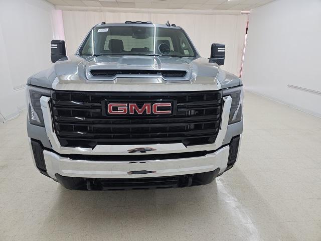 new 2024 GMC Sierra 2500 car, priced at $55,165