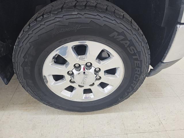 used 2013 GMC Sierra 2500 car, priced at $25,988