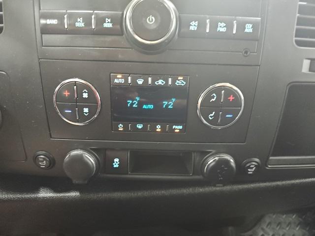 used 2013 GMC Sierra 2500 car, priced at $25,988