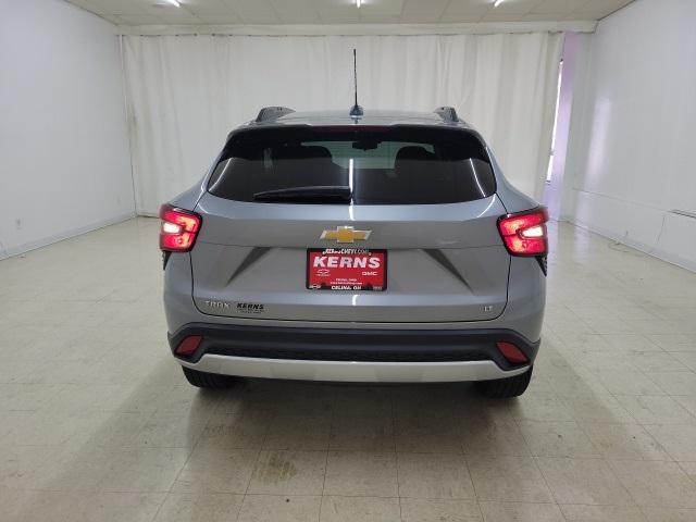 used 2024 Chevrolet Trax car, priced at $22,732