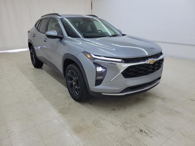 used 2024 Chevrolet Trax car, priced at $22,732