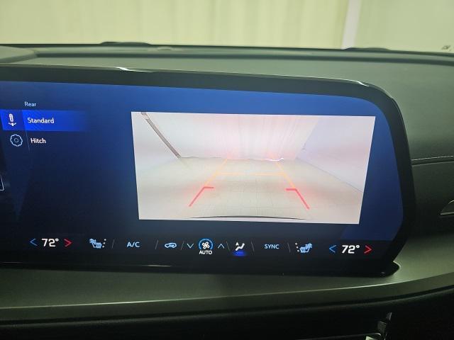 used 2025 Chevrolet Traverse car, priced at $33,452