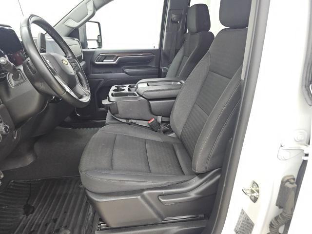used 2024 Chevrolet Silverado 2500 car, priced at $50,422