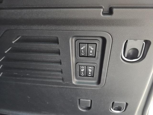 used 2024 GMC Acadia car, priced at $51,700