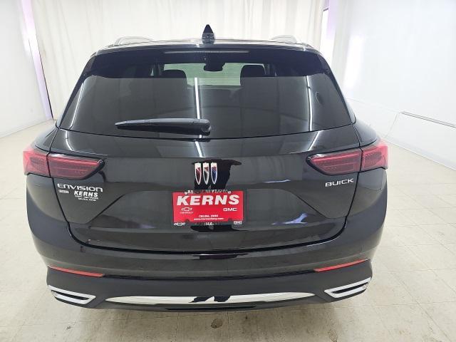 used 2025 Buick Envision car, priced at $29,400