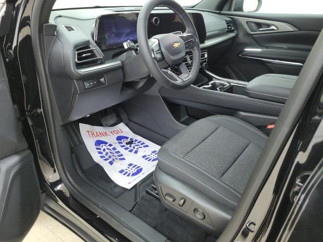 new 2025 Chevrolet Traverse car, priced at $42,517