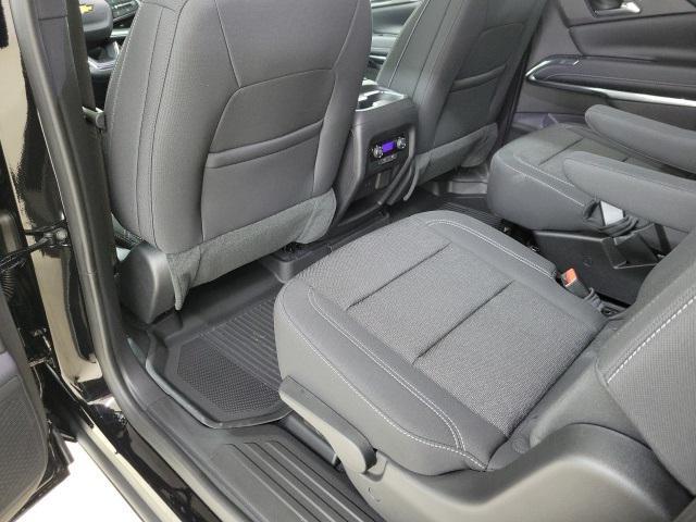 new 2025 Chevrolet Traverse car, priced at $42,517