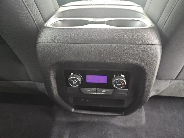 used 2025 Chevrolet Traverse car, priced at $35,899