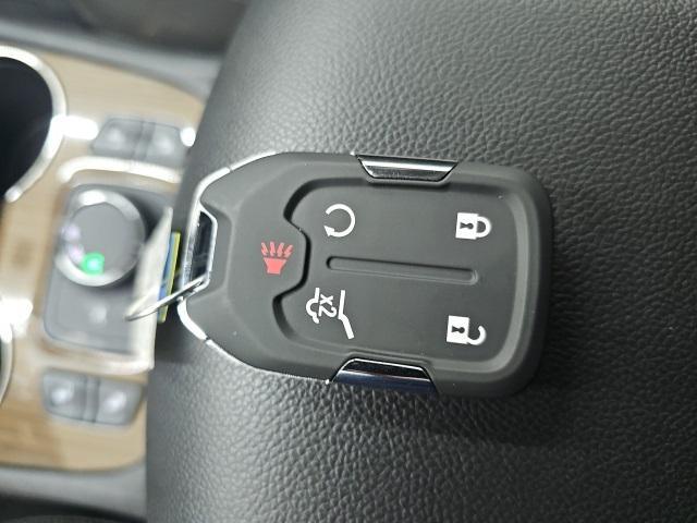 used 2023 GMC Acadia car, priced at $27,488