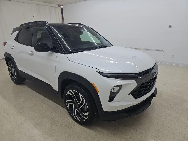 new 2025 Chevrolet TrailBlazer car, priced at $32,992