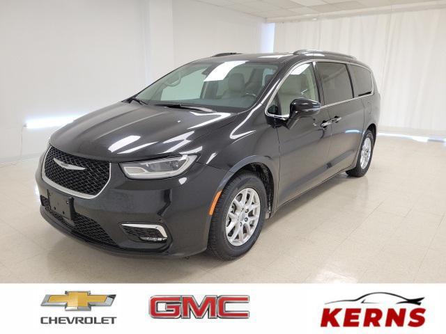 used 2021 Chrysler Pacifica car, priced at $24,579