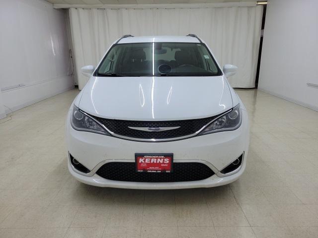 used 2017 Chrysler Pacifica car, priced at $13,998