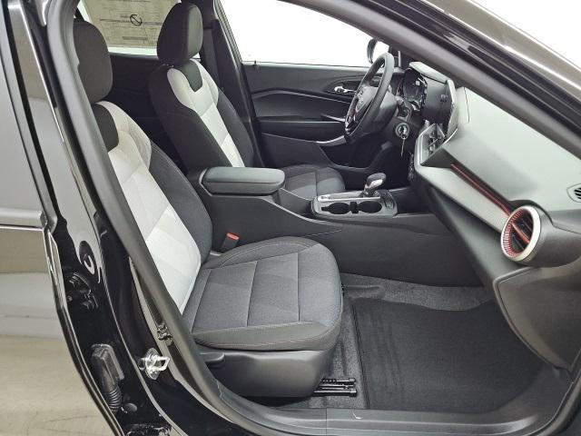 new 2025 Chevrolet Trax car, priced at $23,787