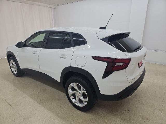 new 2025 Chevrolet Trax car, priced at $22,384