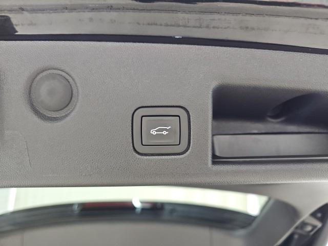 used 2024 Chevrolet Equinox car, priced at $25,972