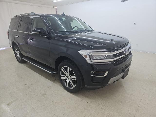 used 2023 Ford Expedition car, priced at $43,720