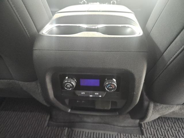 used 2024 Chevrolet Traverse car, priced at $31,926