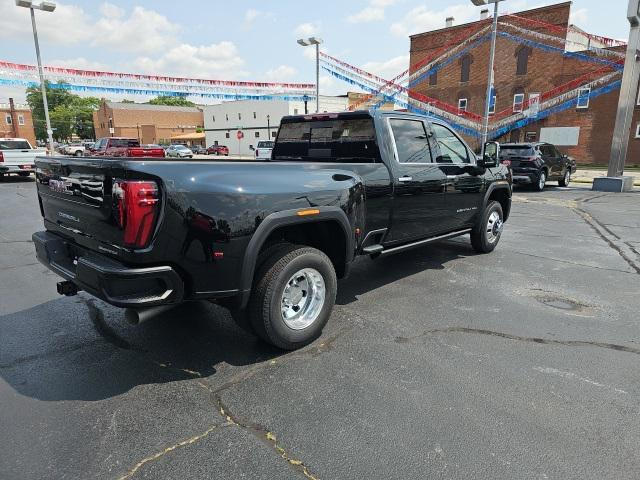 new 2025 GMC Sierra 3500 car, priced at $95,565