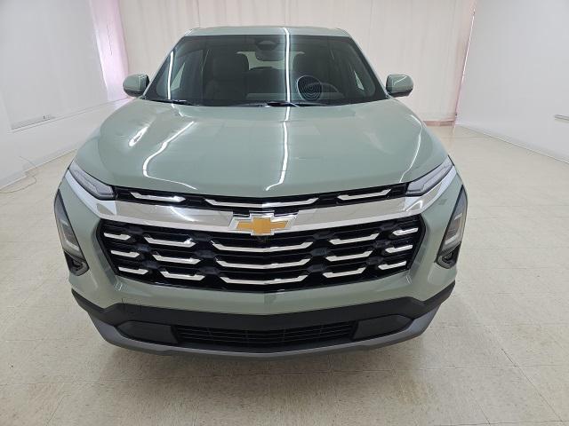 new 2026 Chevrolet Equinox car, priced at $31,878