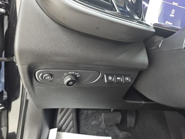 used 2023 Buick Envision car, priced at $34,400