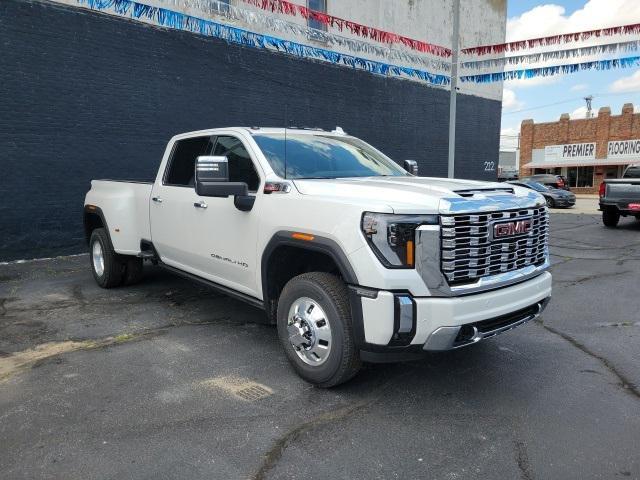 new 2025 GMC Sierra 3500 car, priced at $96,165