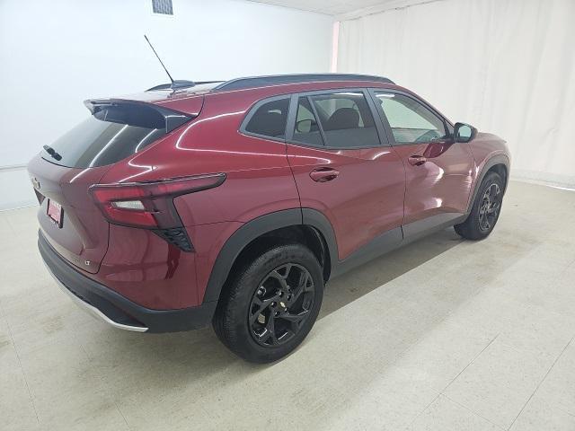 used 2025 Chevrolet Trax car, priced at $19,989