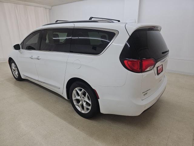 used 2017 Chrysler Pacifica car, priced at $12,987
