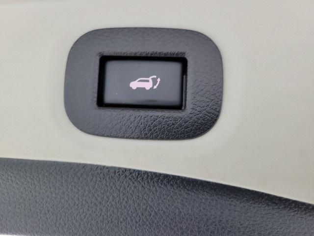 used 2020 Nissan Rogue car, priced at $13,940