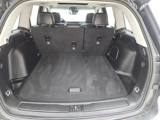 used 2022 Jeep Grand Cherokee car, priced at $33,985
