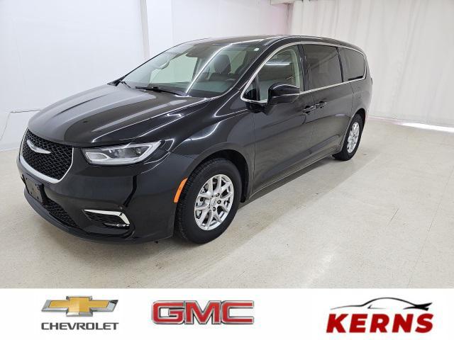 used 2023 Chrysler Pacifica car, priced at $23,810