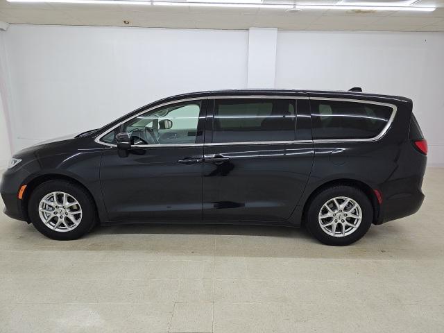 used 2023 Chrysler Pacifica car, priced at $23,810