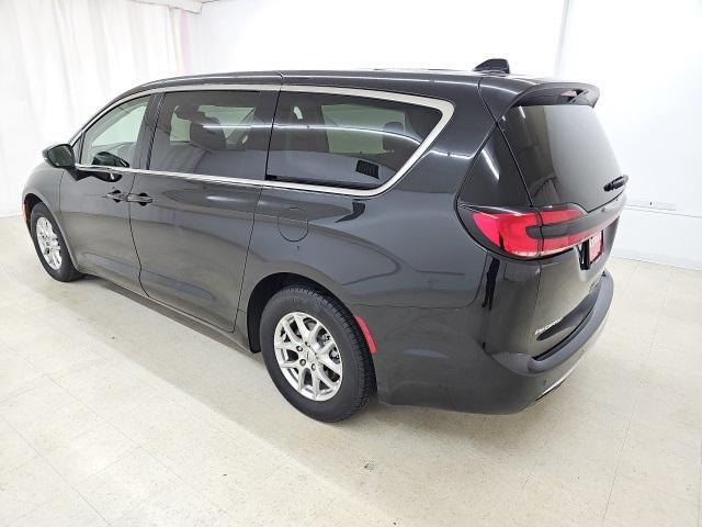 used 2023 Chrysler Pacifica car, priced at $23,810