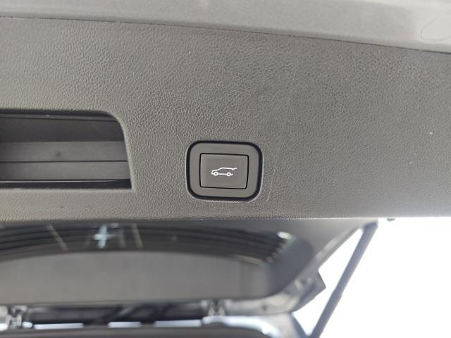new 2026 GMC Acadia car, priced at $52,558