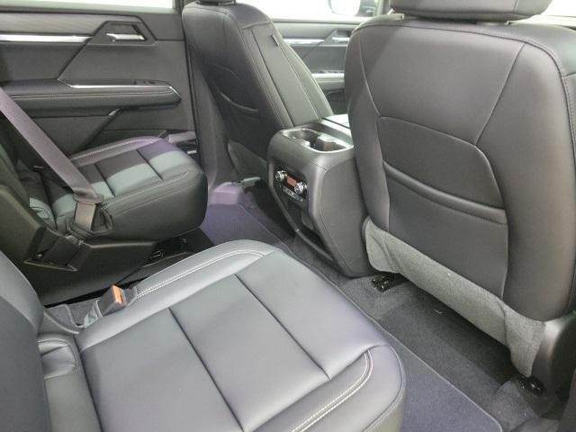 new 2025 GMC Acadia car, priced at $48,340