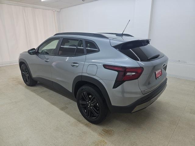 used 2025 Chevrolet Trax car, priced at $23,986