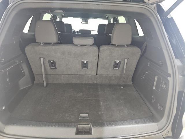 used 2025 GMC Acadia car, priced at $36,300