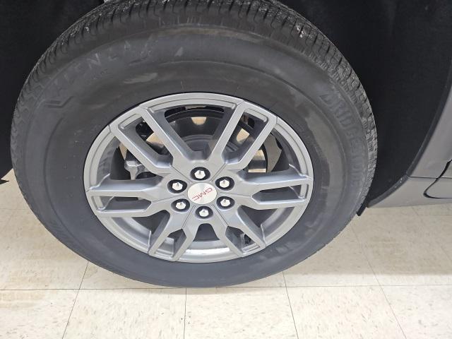used 2025 GMC Acadia car, priced at $36,300