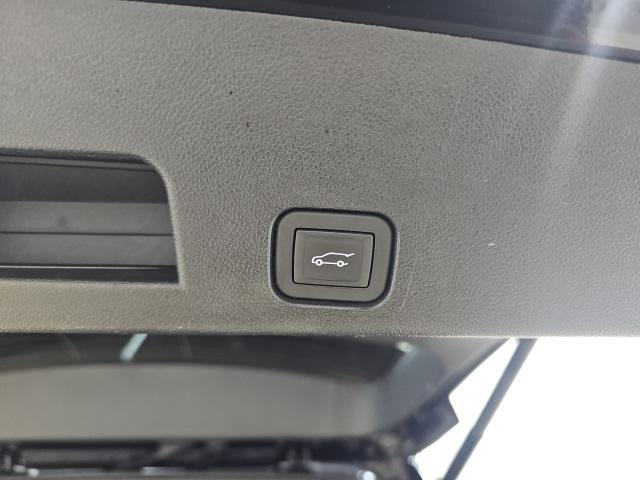 used 2025 GMC Acadia car, priced at $36,300